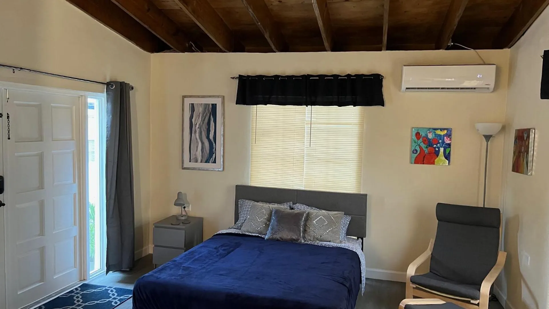 Guesthouse, Beautiful Quiet Location In Nassau, Bahamas バハマ